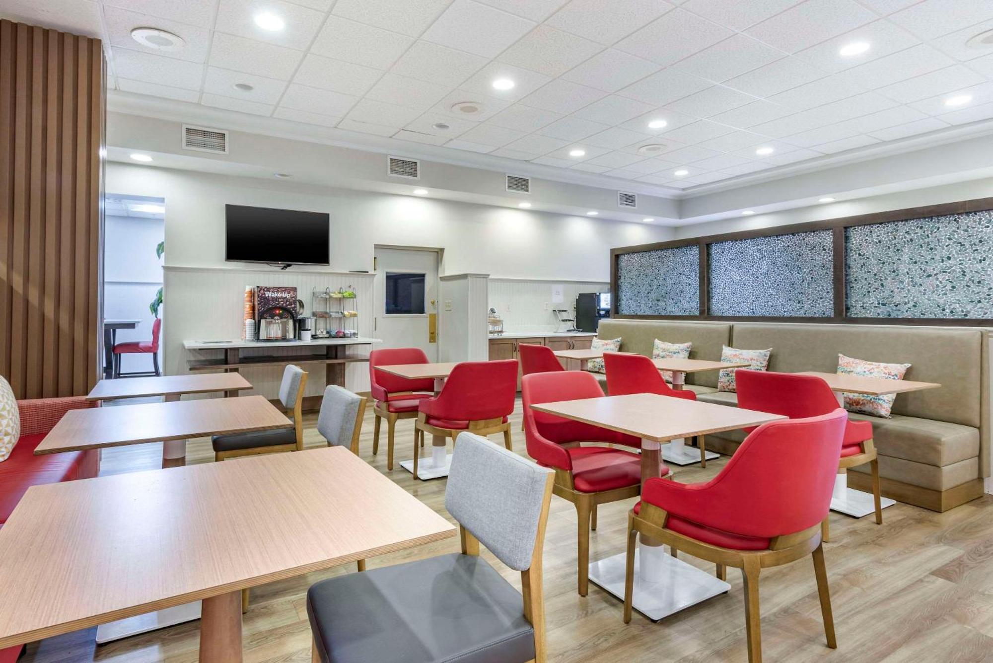 Comfort Suites Ocean City West West Ocean City Экстерьер фото