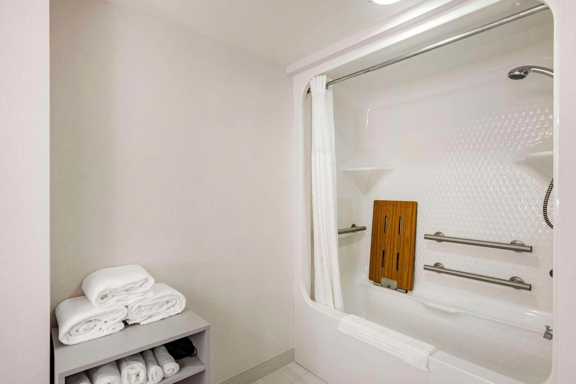 Comfort Suites Ocean City West West Ocean City Экстерьер фото