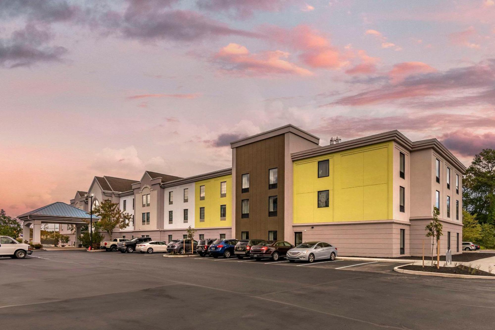 Comfort Suites Ocean City West West Ocean City Экстерьер фото
