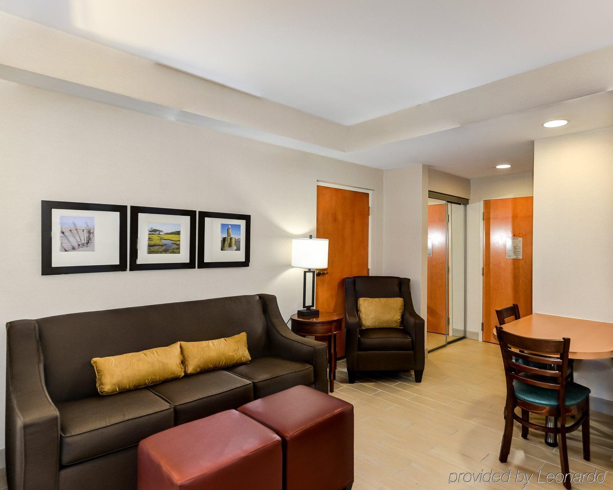 Comfort Suites Ocean City West West Ocean City Экстерьер фото